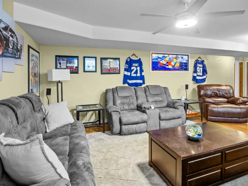 67 Plumtree Crescent