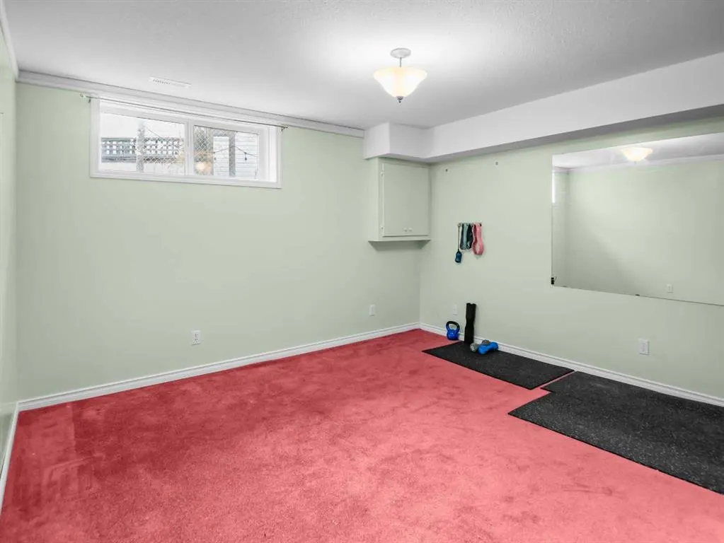 67 Plumtree Crescent