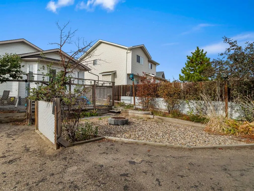 67 Plumtree Crescent