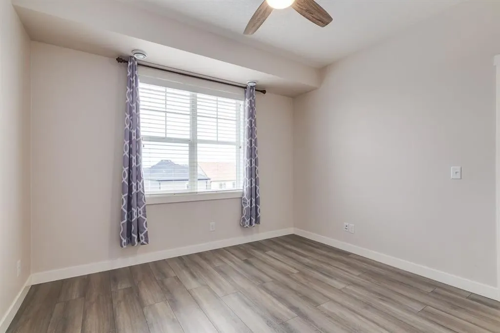 141 Cranford SE