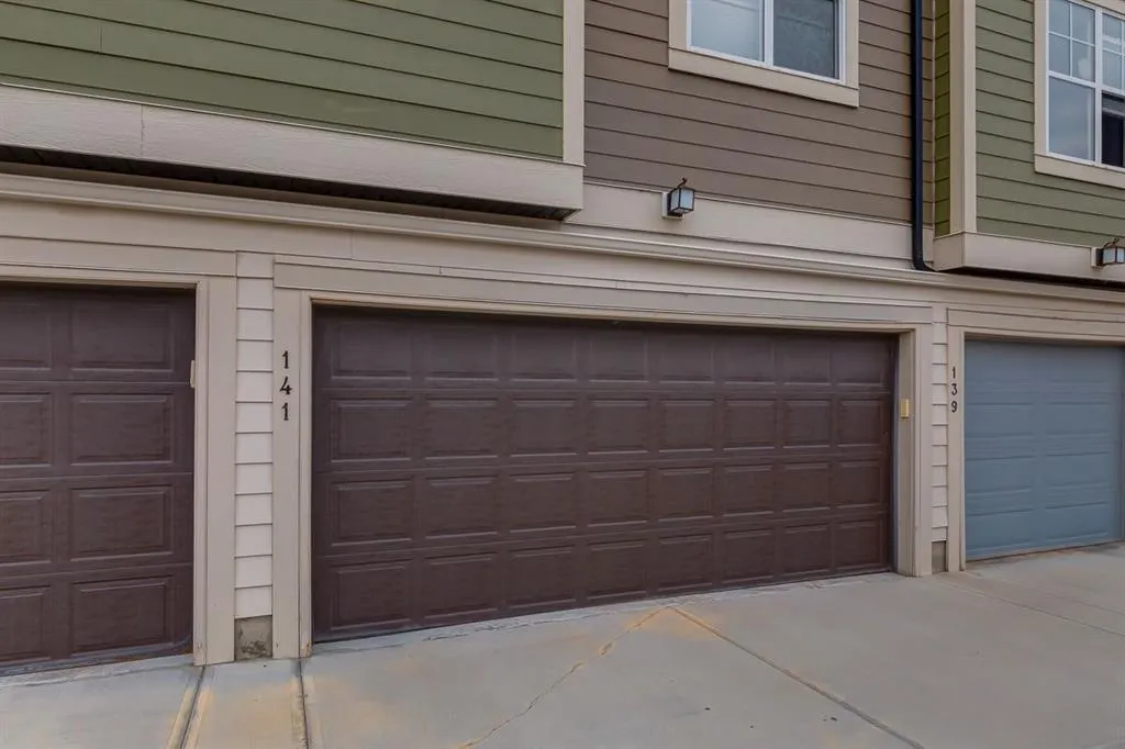 141 Cranford SE