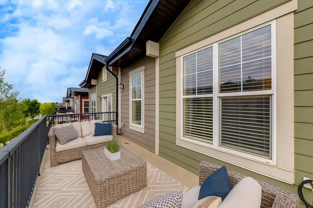 141 Cranford SE