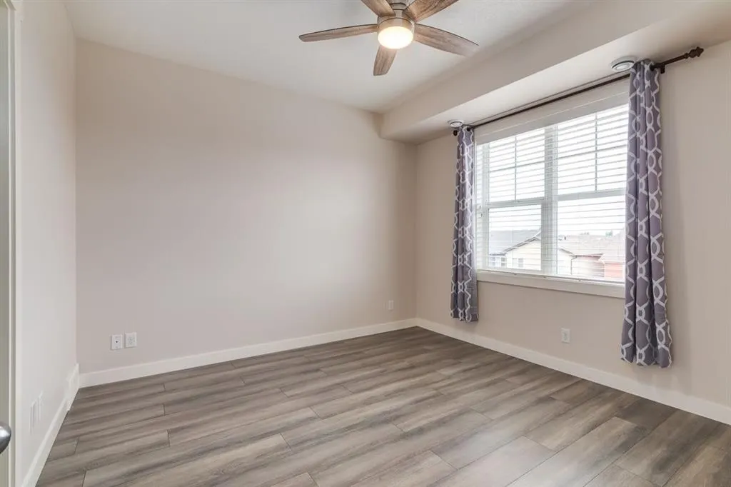 141 Cranford SE