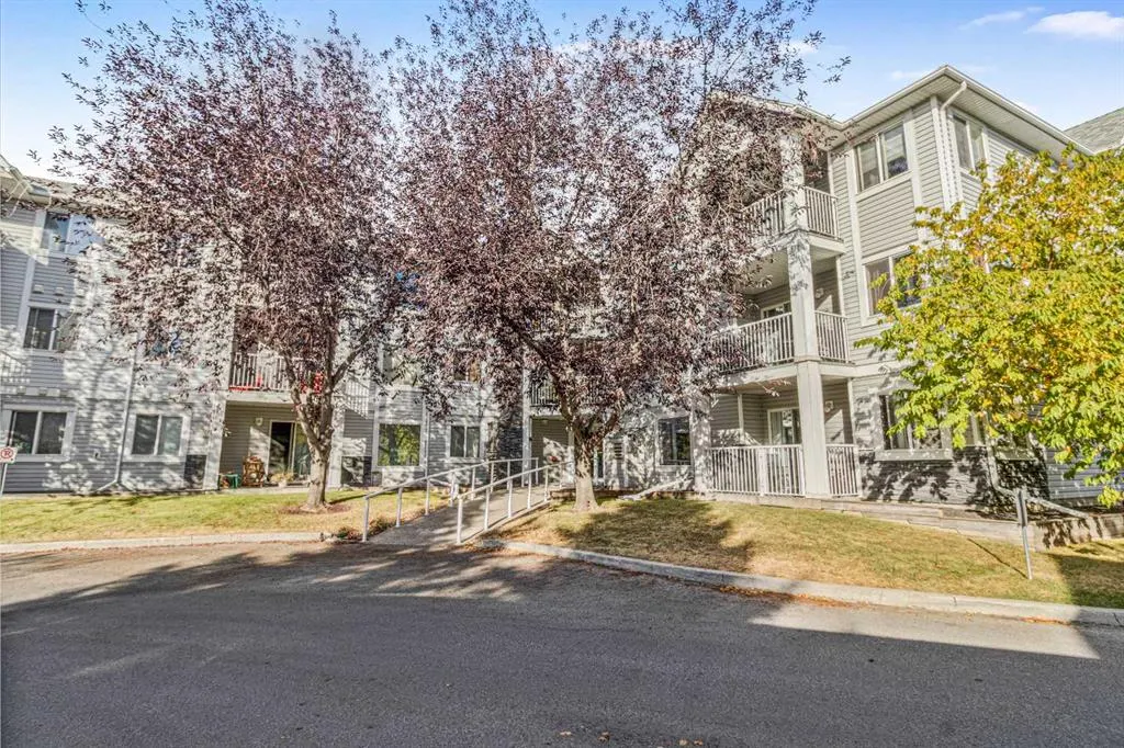 3308 Valleyview Park SE, ##308