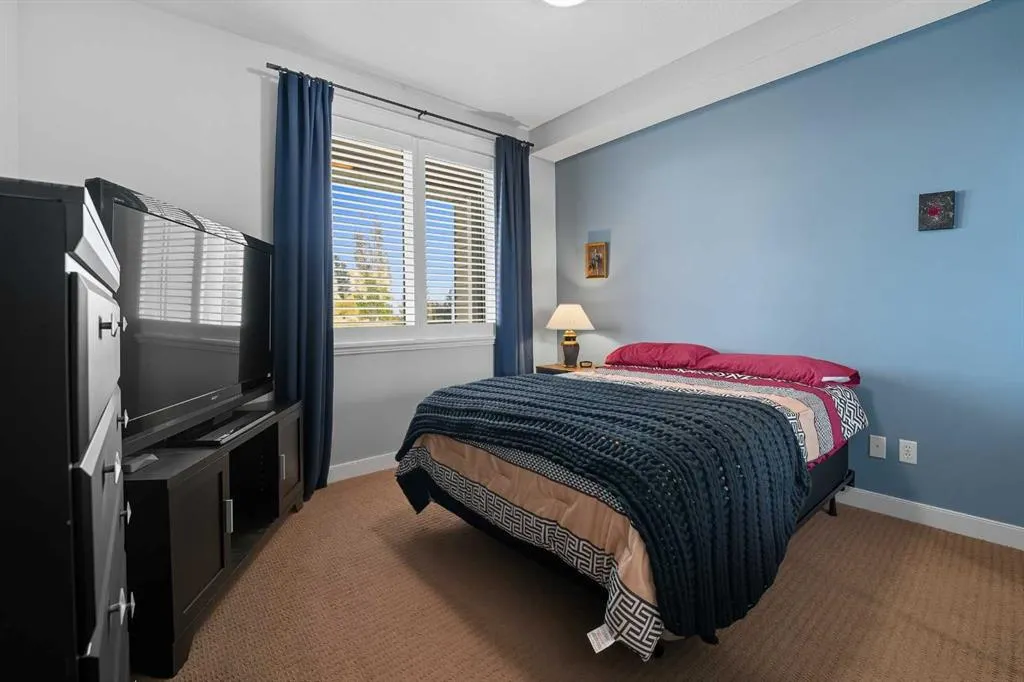 4707 50 Street, #310