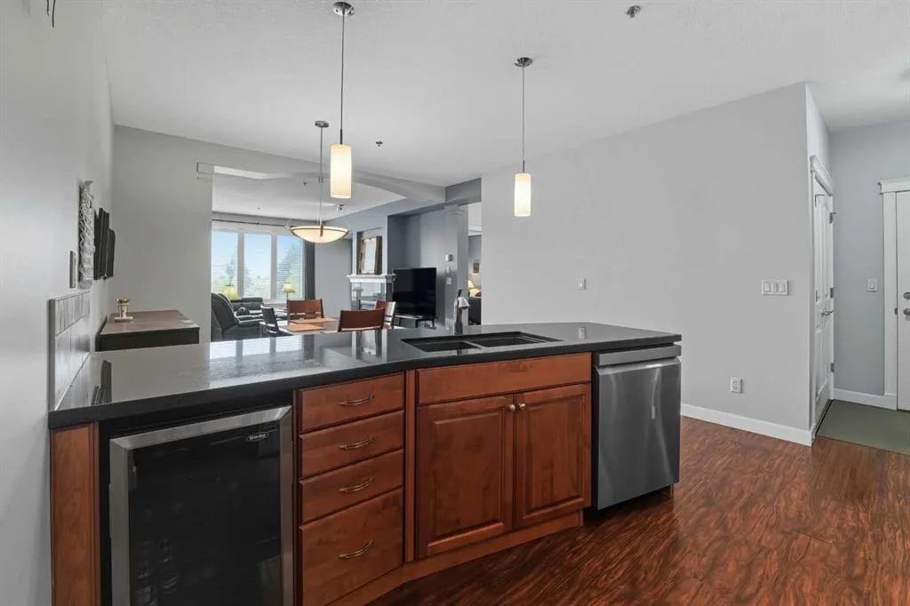 4707 50 Street, #310