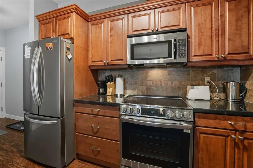 4707 50 Street, #310