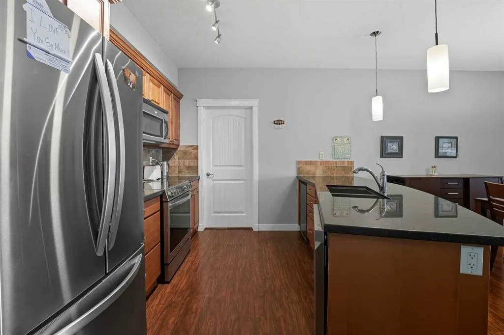 4707 50 Street, #310