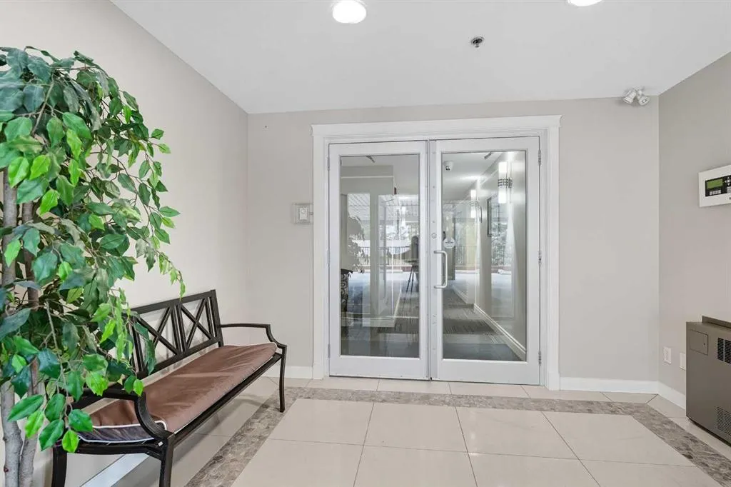4707 50 Street, #310