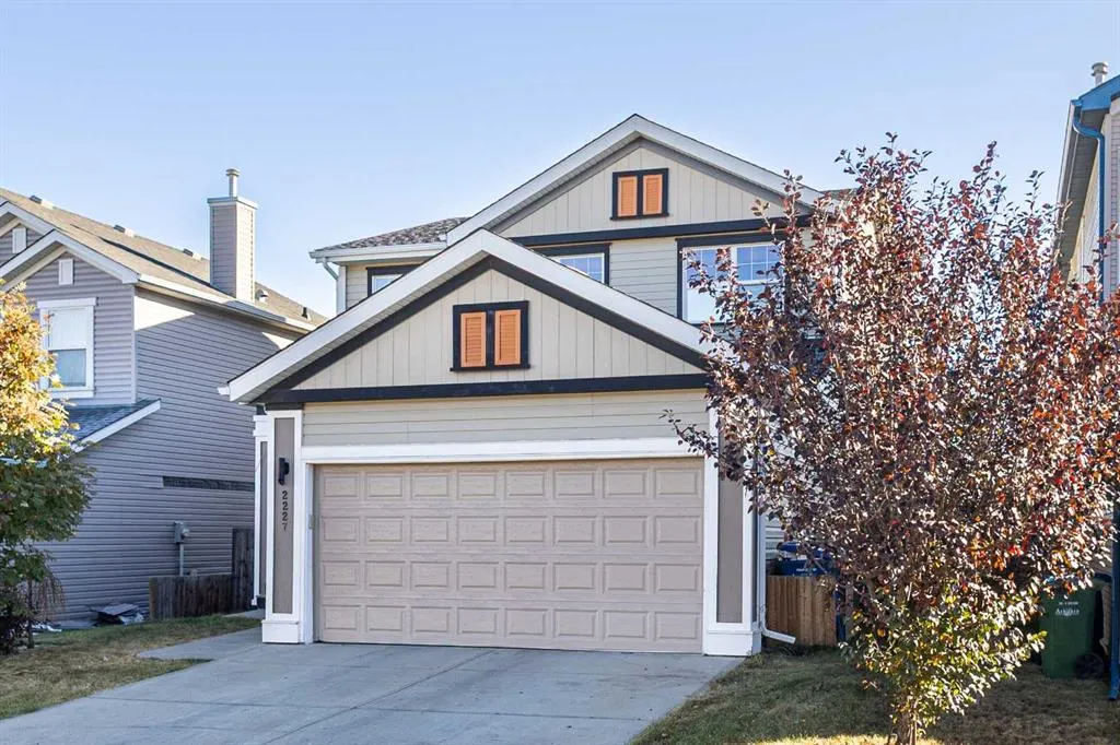 2227 Sagewood Heights SW