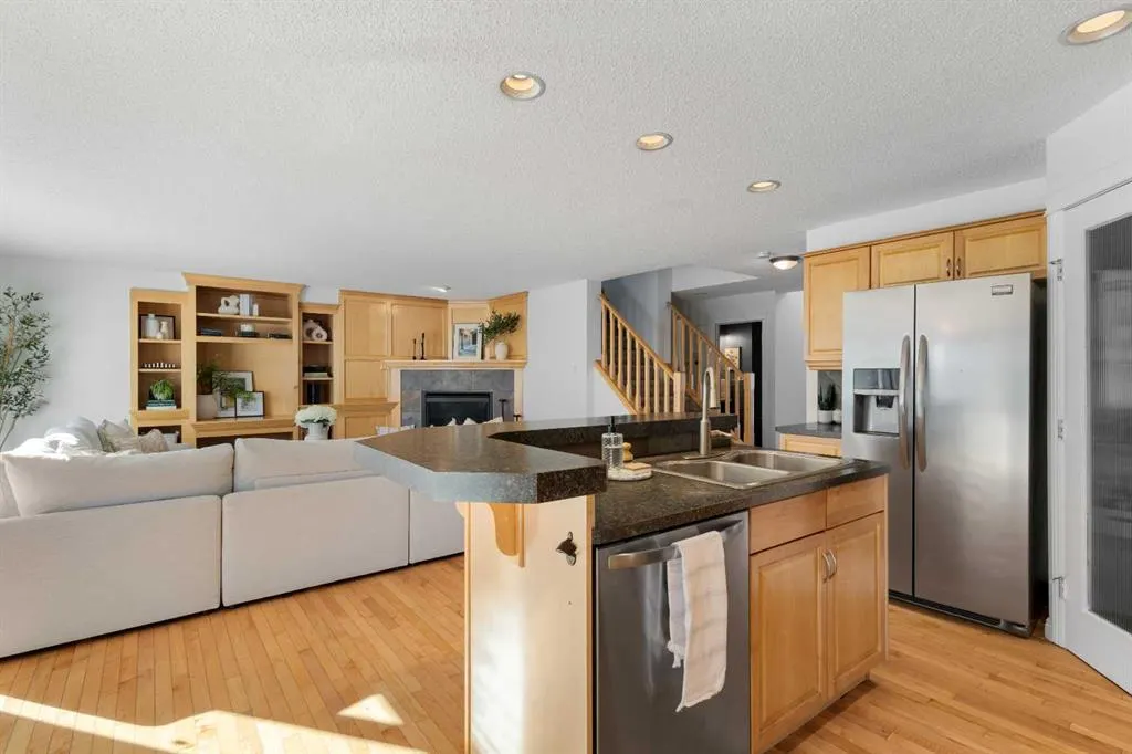 2227 Sagewood Heights SW