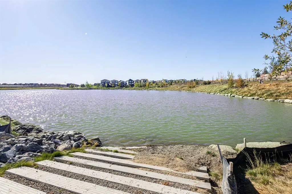2227 Sagewood Heights SW