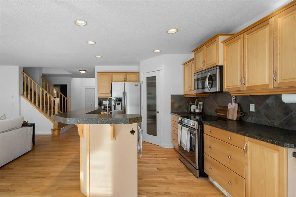 2227 Sagewood Heights SW