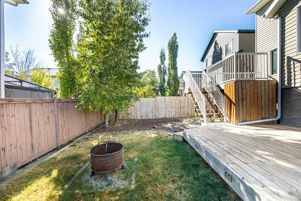 2227 Sagewood Heights SW