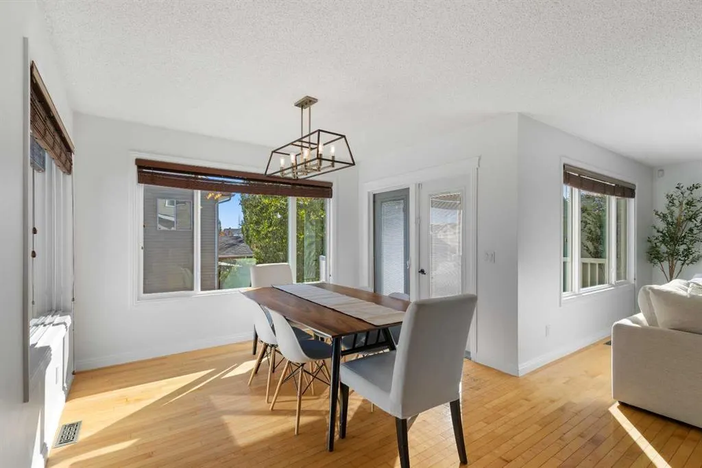 2227 Sagewood Heights SW