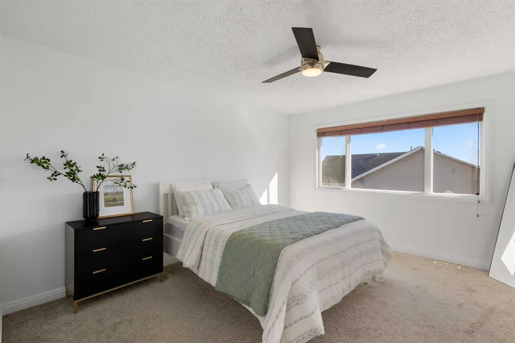 2227 Sagewood Heights SW