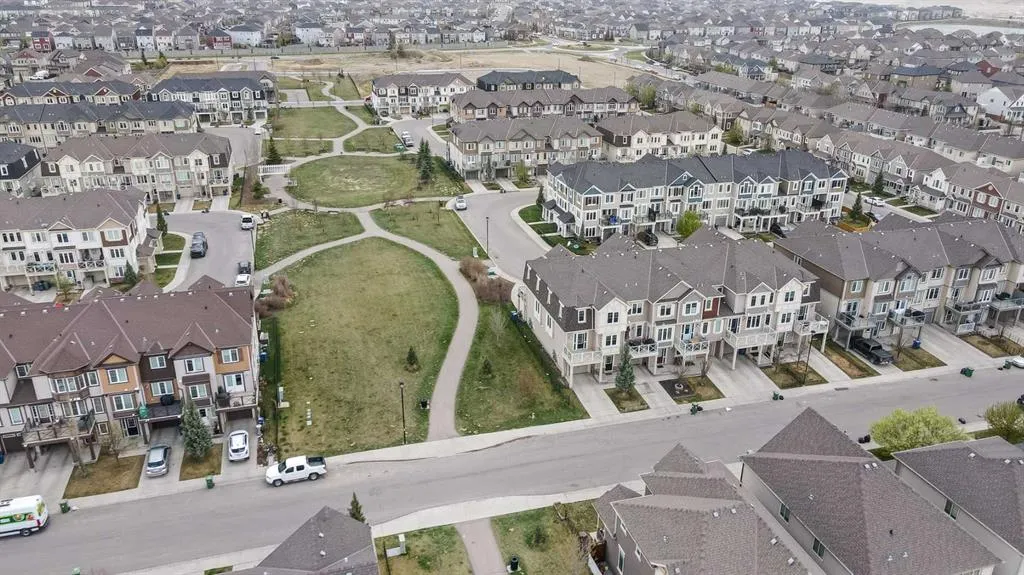 145 Windstone Avenue SW