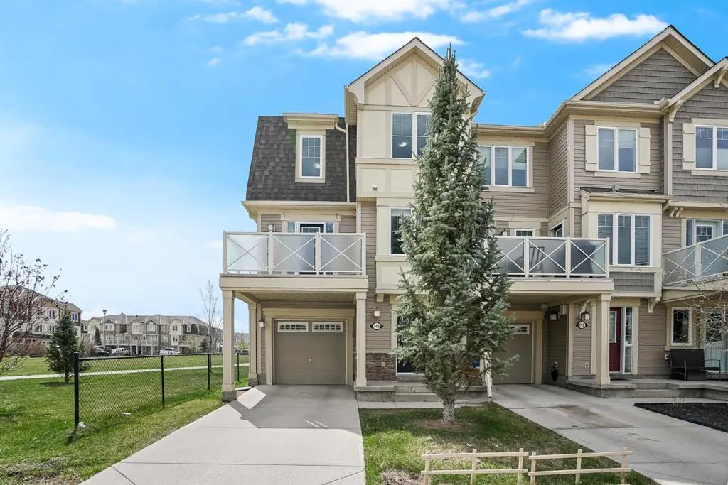145 Windstone Avenue SW