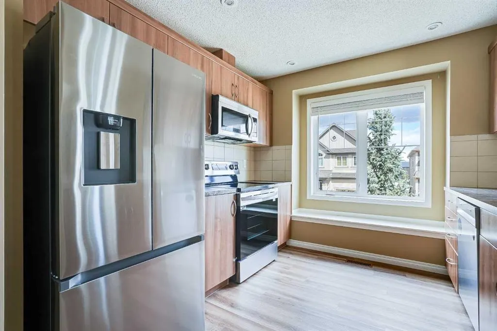 145 Windstone Avenue SW