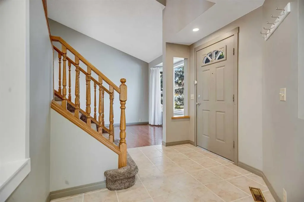 107 Wood Valley Drive SW
