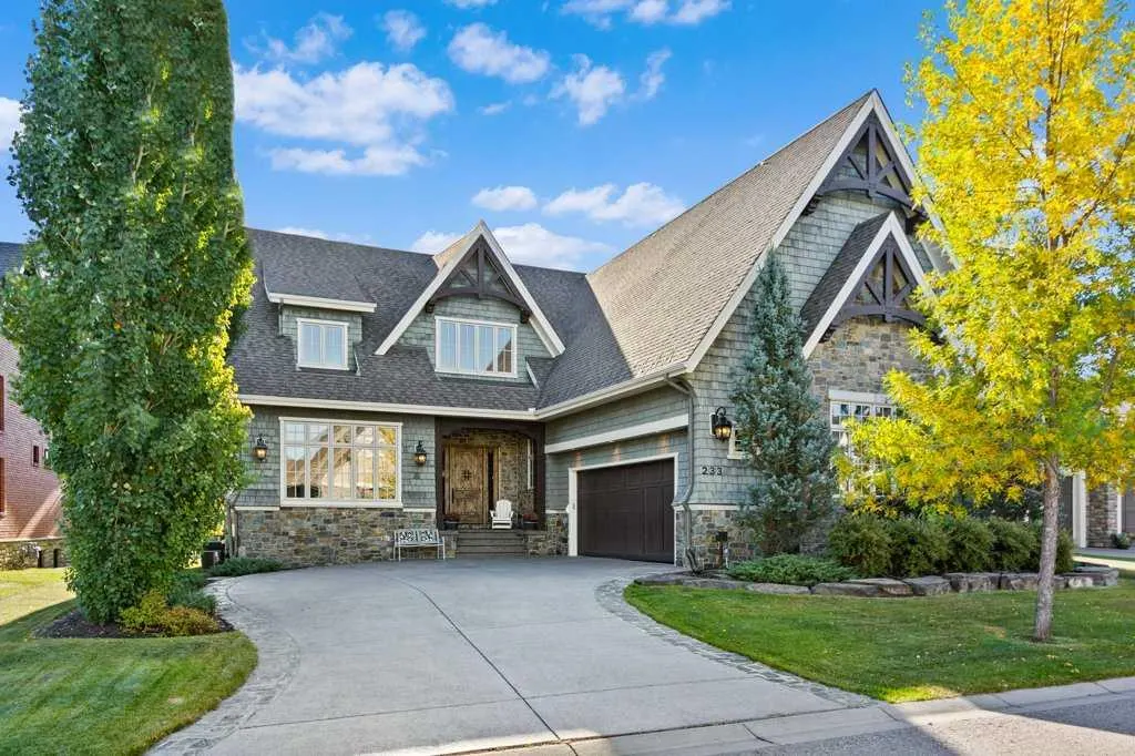233 Heritage Isle
