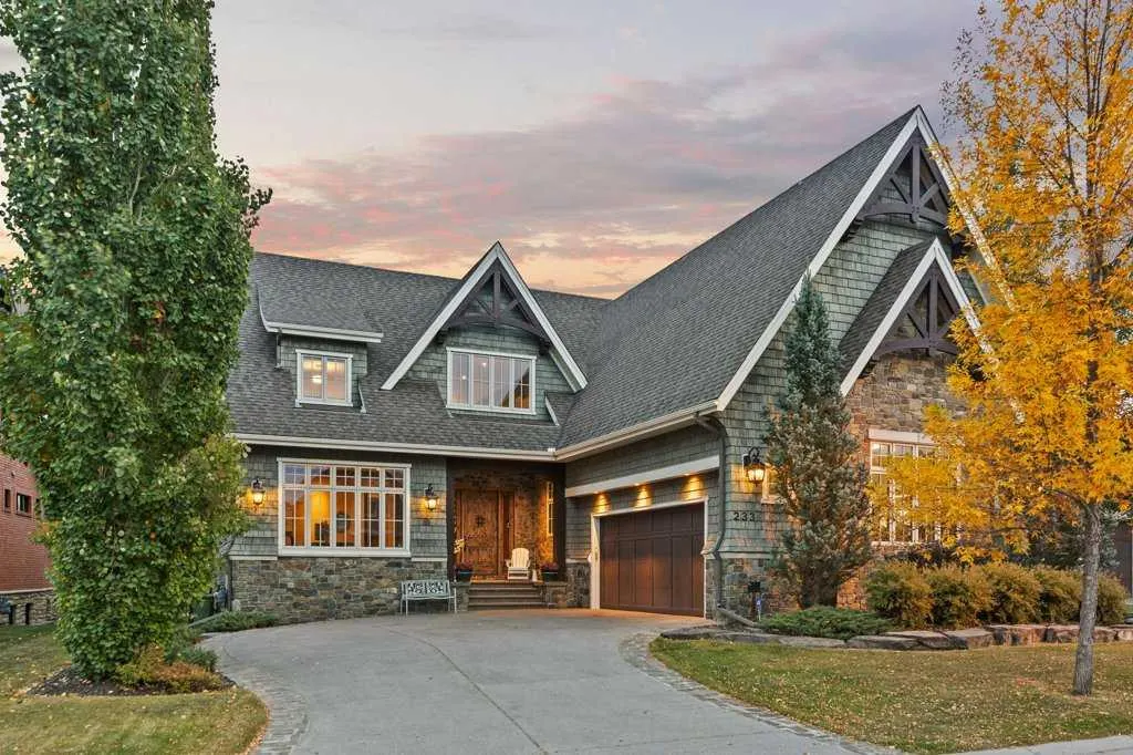 233 Heritage Isle