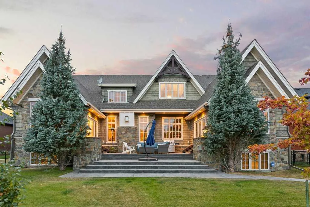 233 Heritage Isle