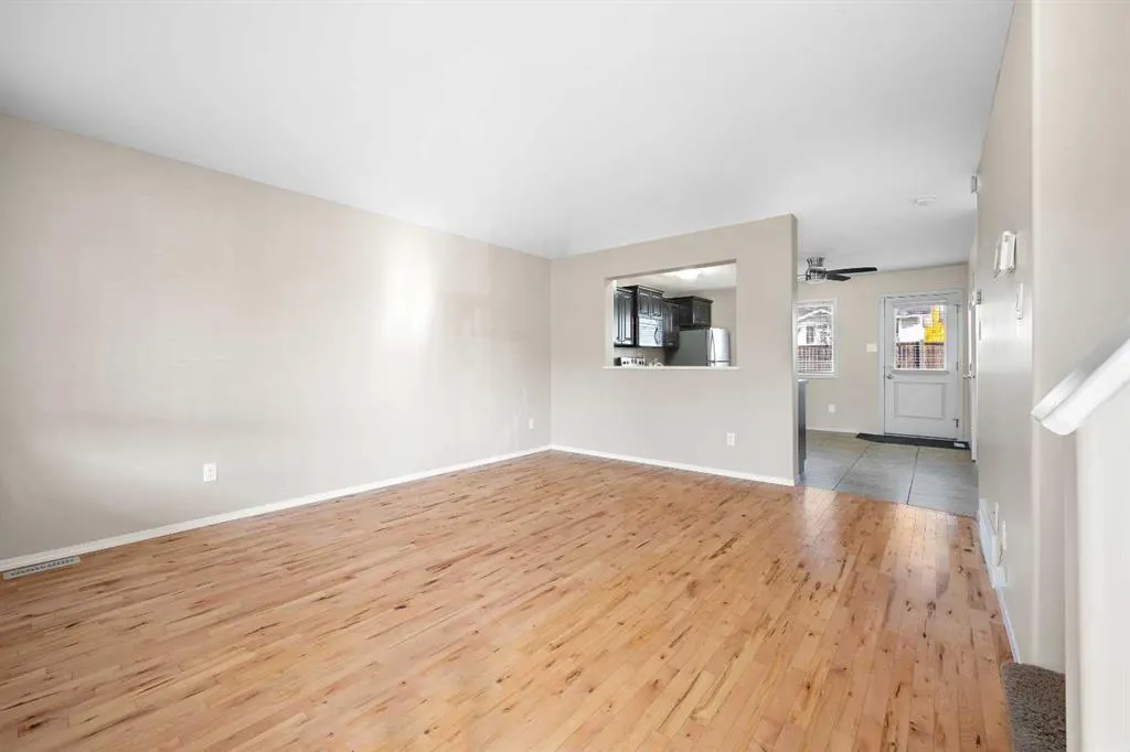 1521 47C Avenue, #1
