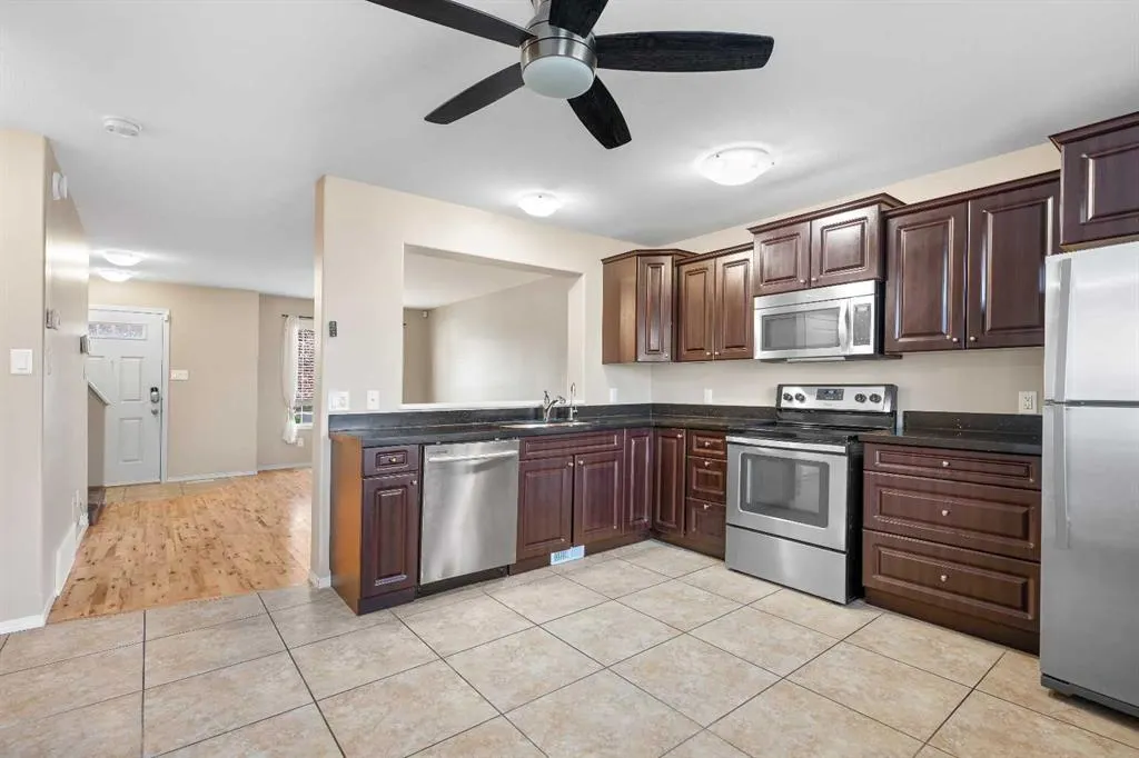 1521 47C Avenue, #1