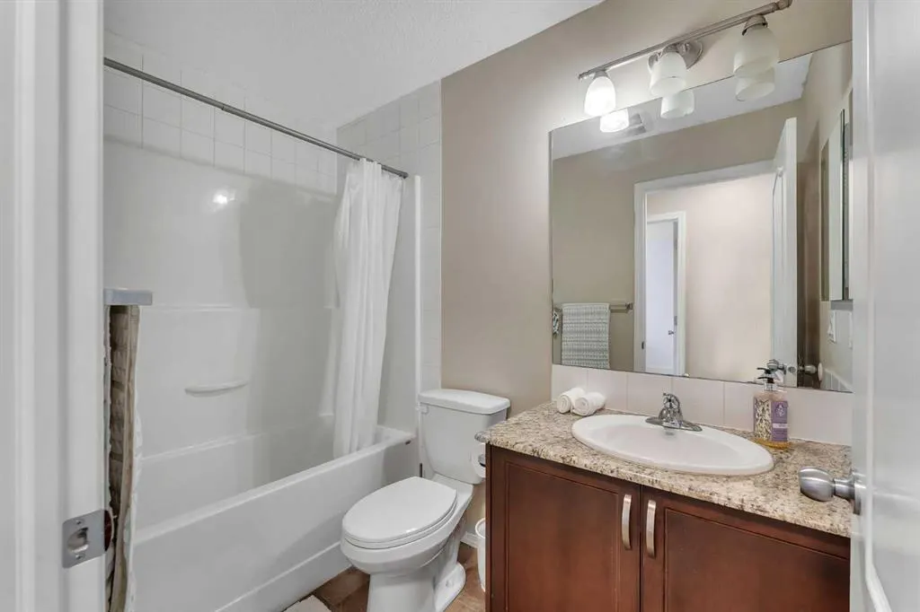31 Skyview Point Road NE