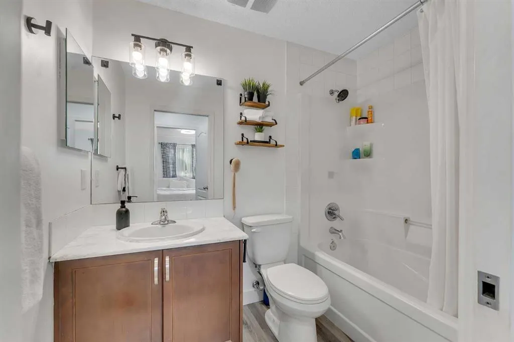 31 Skyview Point Road NE