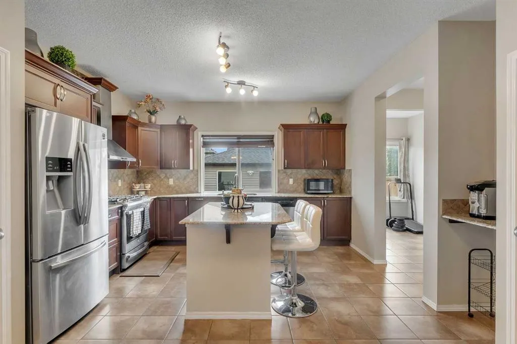 31 Skyview Point Road NE