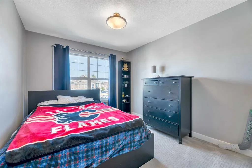 21 Ranchers Crescent