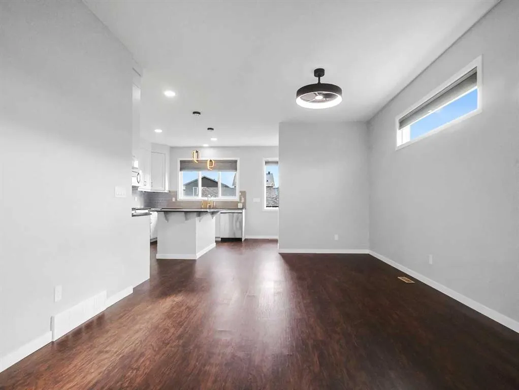 20 Evanscrest Place NW