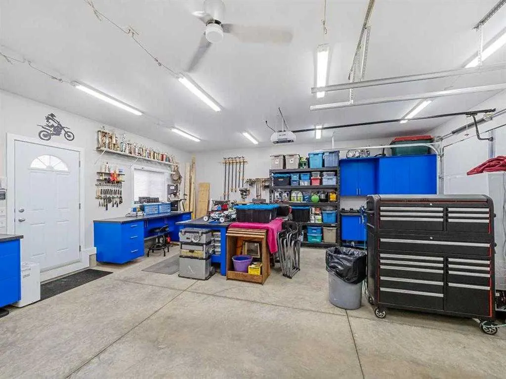 20 Evanscrest Place NW