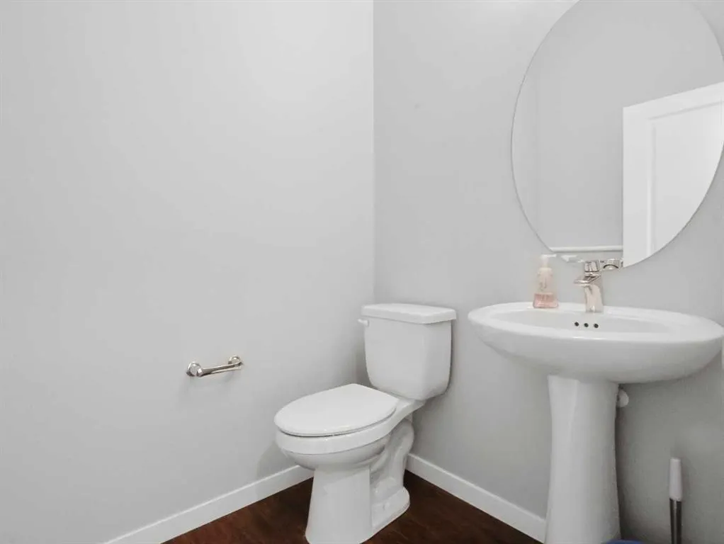 20 Evanscrest Place NW