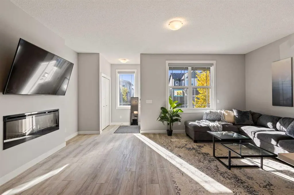 64 Seton Villas SE