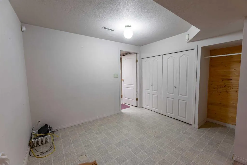 320 Collinge Road