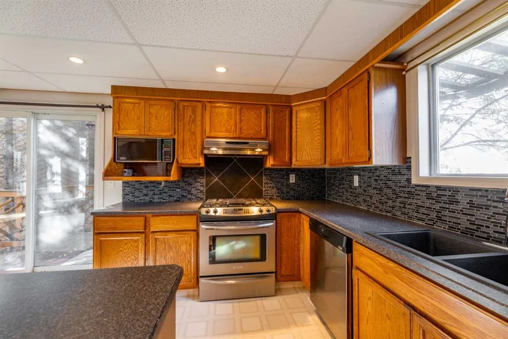 320 Collinge Road