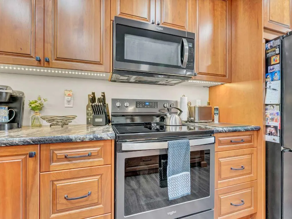19 Chow Avenue SE
