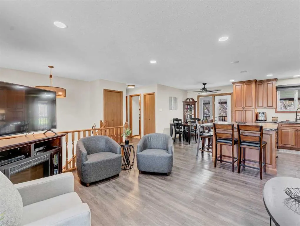 19 Chow Avenue SE