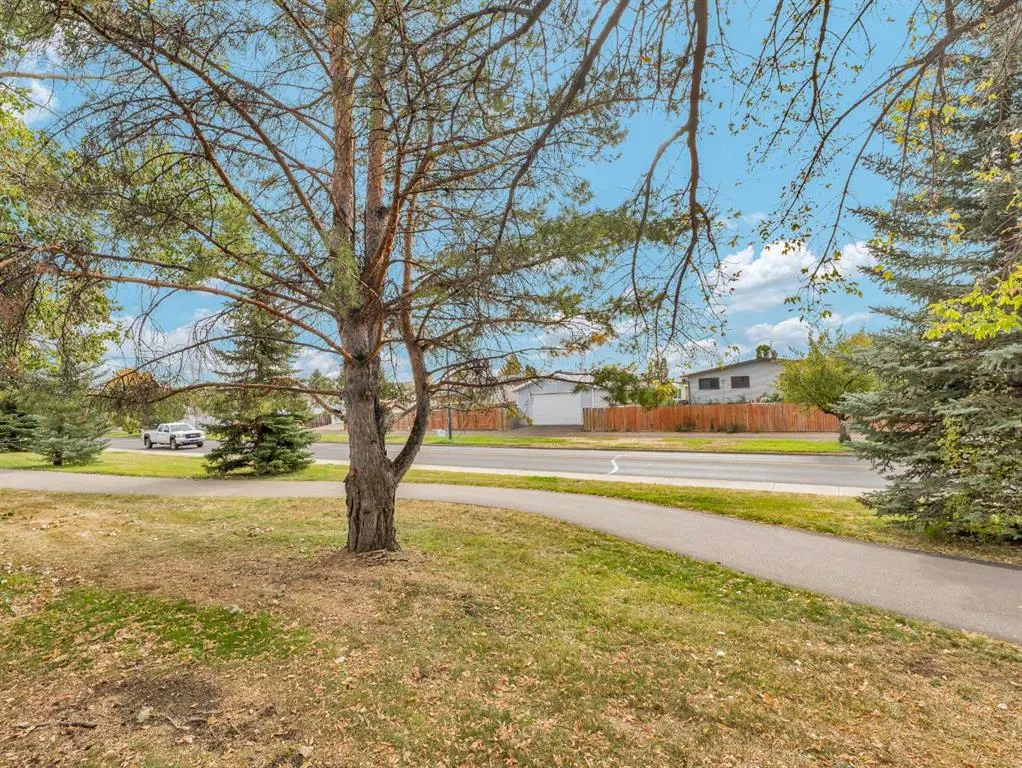 19 Chow Avenue SE