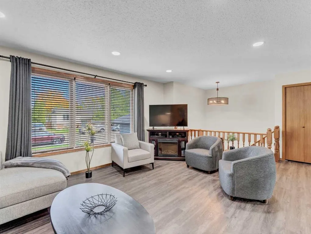19 Chow Avenue SE