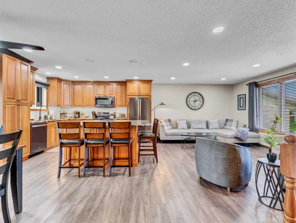 19 Chow Avenue SE