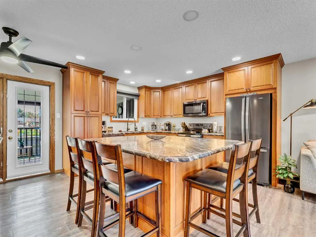 19 Chow Avenue SE