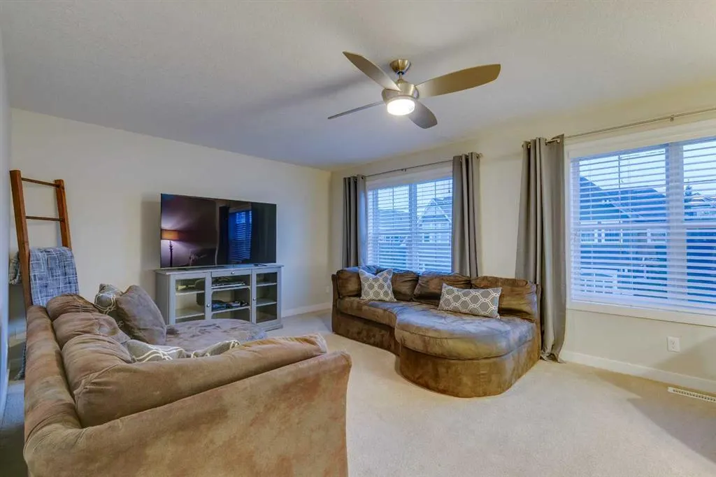 522 Mahogany Manor SE