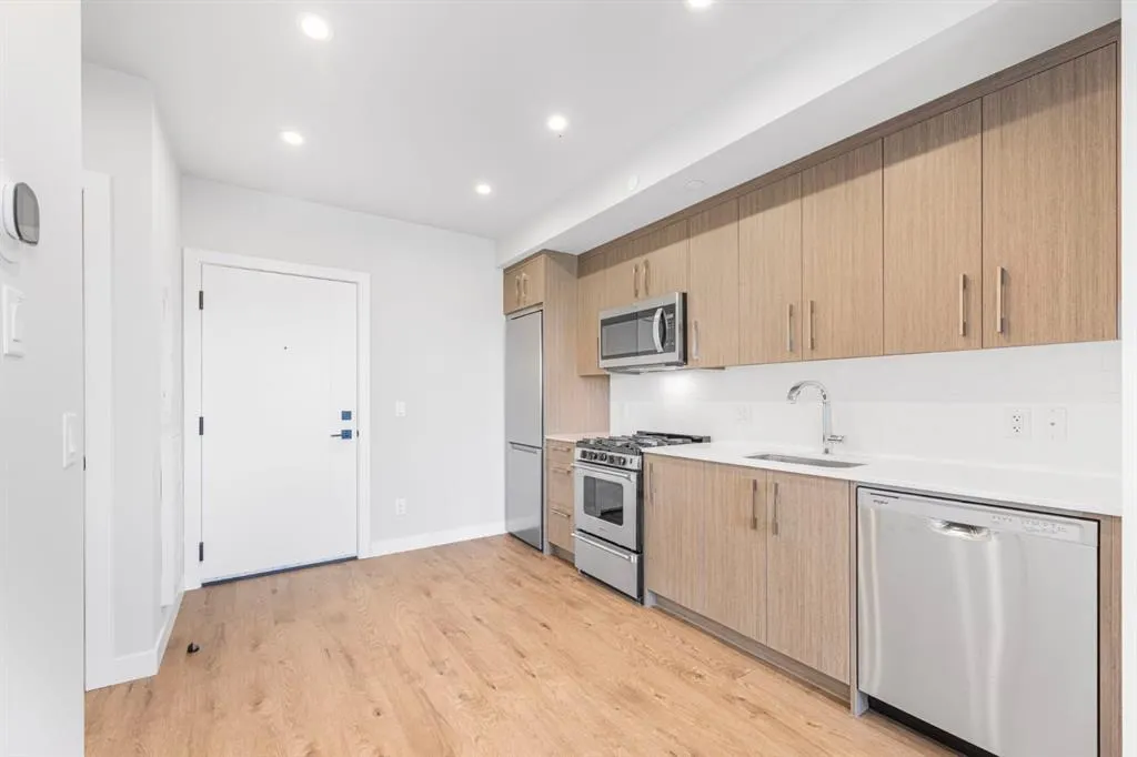 110 18A Street NW, #647