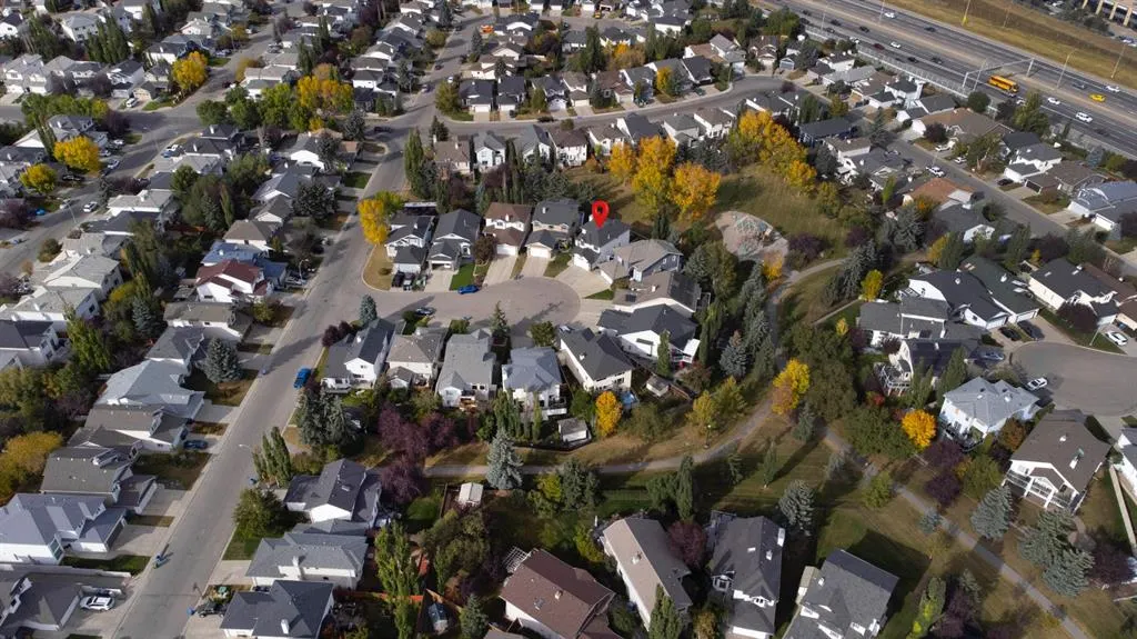 435 Douglas Ridge Mews SE