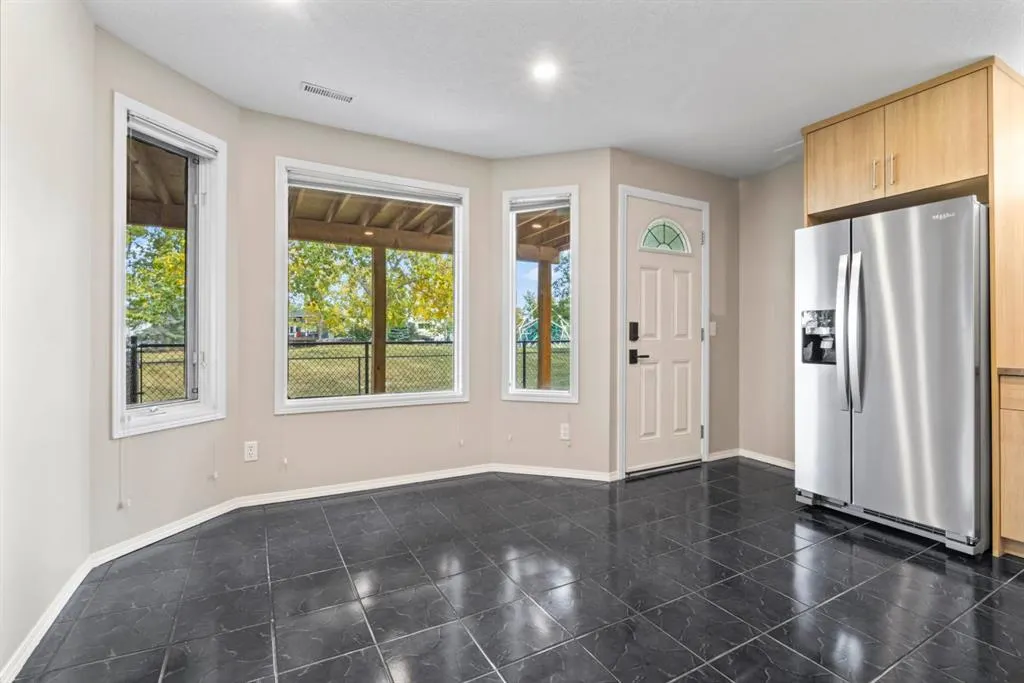 435 Douglas Ridge Mews SE