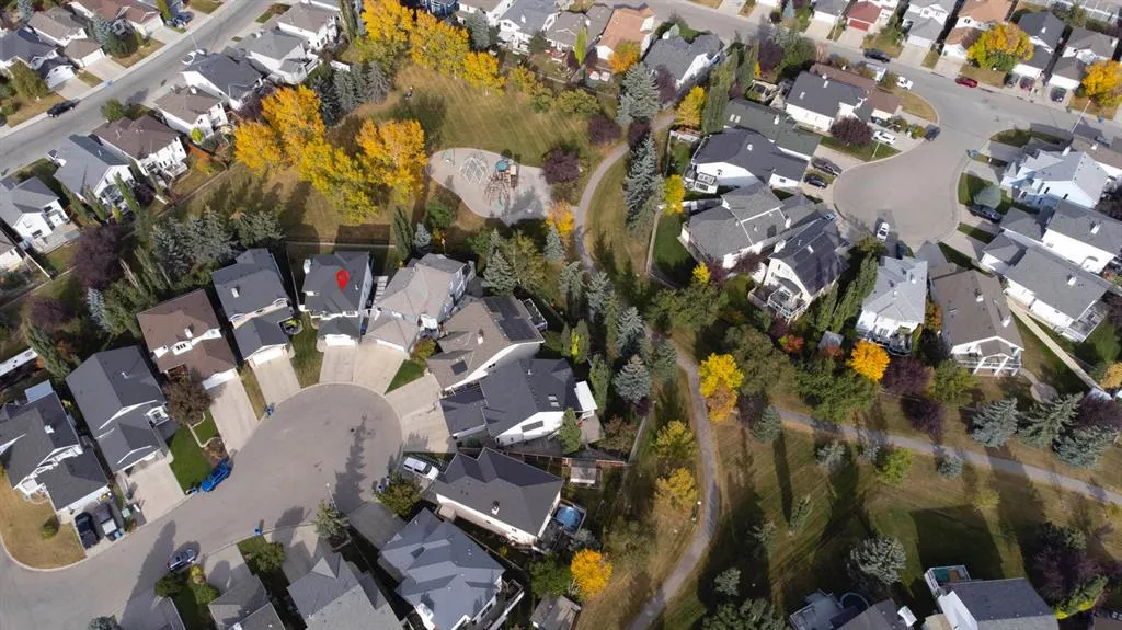 435 Douglas Ridge Mews SE